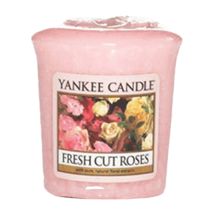 FRESH CUT ROSES CLASSIC JAR CANDLE by YANKEE CANDLE at Sundora