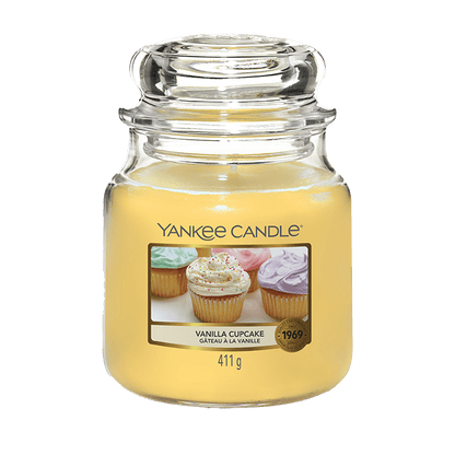 VANILLA CUPCAKE CLASSIC JAR CANDLE by YANKEE CANDLE at Sundora