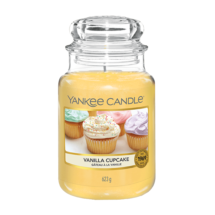 VANILLA CUPCAKE CLASSIC JAR CANDLE by YANKEE CANDLE at Sundora